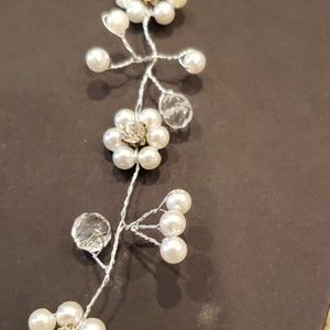 Wedding pearl and rhinestones hair piece